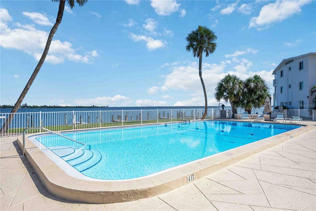 765 John Ringling Boulevard, Unit 5, Sarasota, FL 34236 Photo