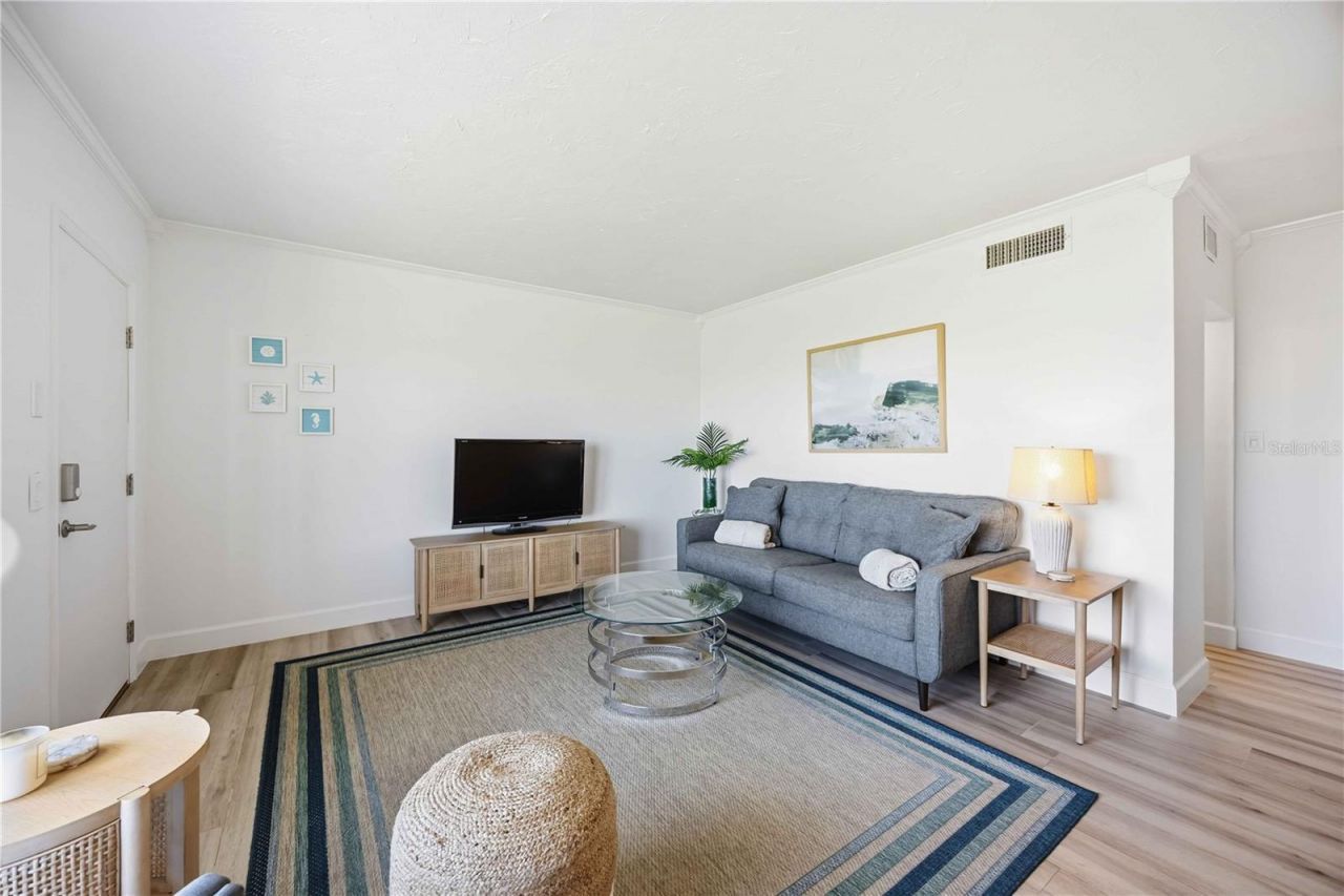 765 John Ringling Boulevard, Unit 5, Sarasota, FL 34236 Photo