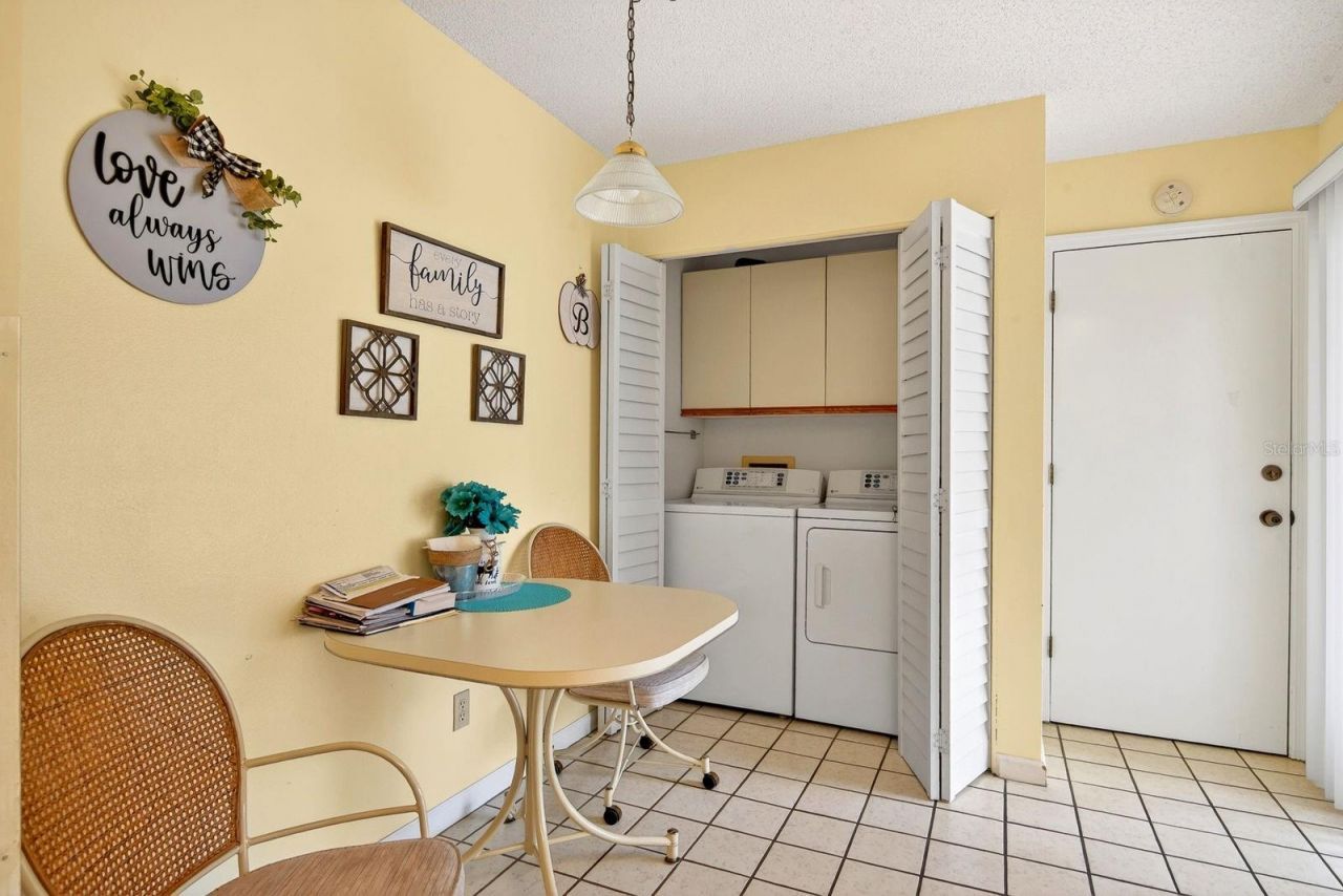 7126 28th Avenue Drive W, Unit 2250, Bradenton, FL 34209 Photo