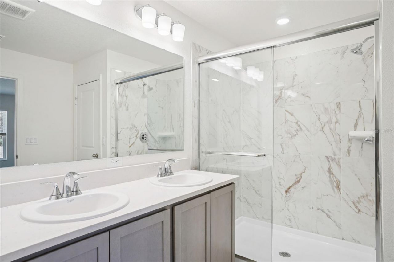 9855 Orion Loop , Leesburg, FL 34788 Photo