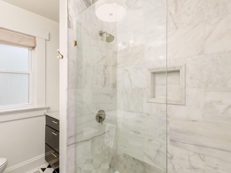 917 Dennison Avenue, Columbus, OH 43201 Photo 17