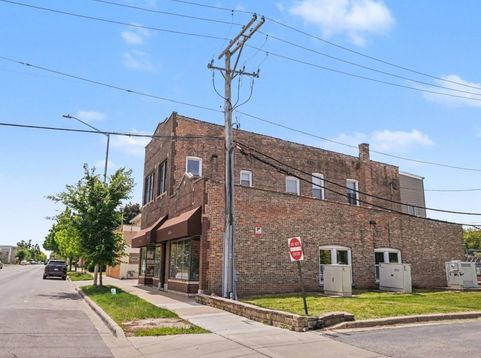 Main Photo