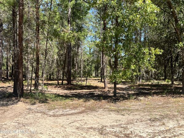 219 MAGNOLIA Road, Hawthorne, FL 32640