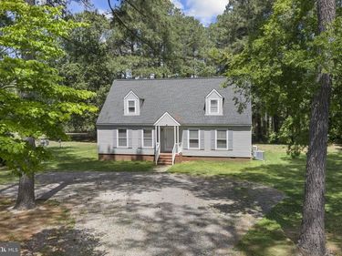 50 FLAGSTAFF ROAD , LANCASTER, VA 22503