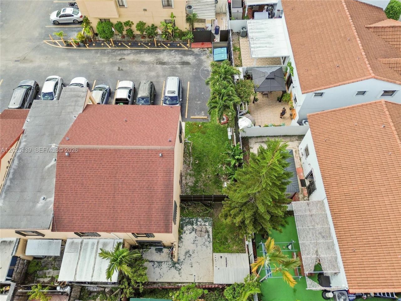 2433 W 52nd Pl, Unit 8-1, Hialeah, FL 33016 Photo