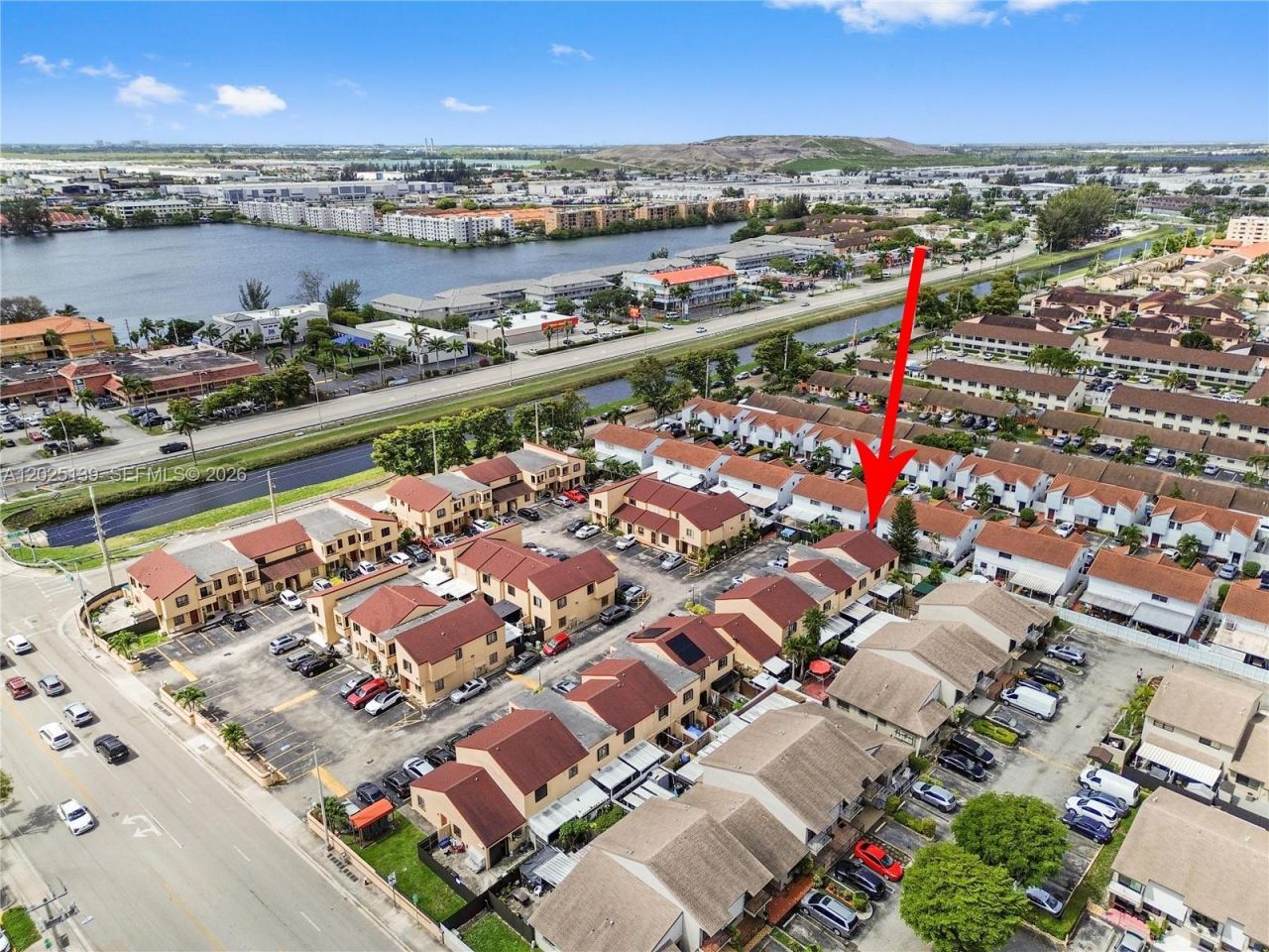 2433 W 52nd Pl, Unit 8-1, Hialeah, FL 33016 Photo