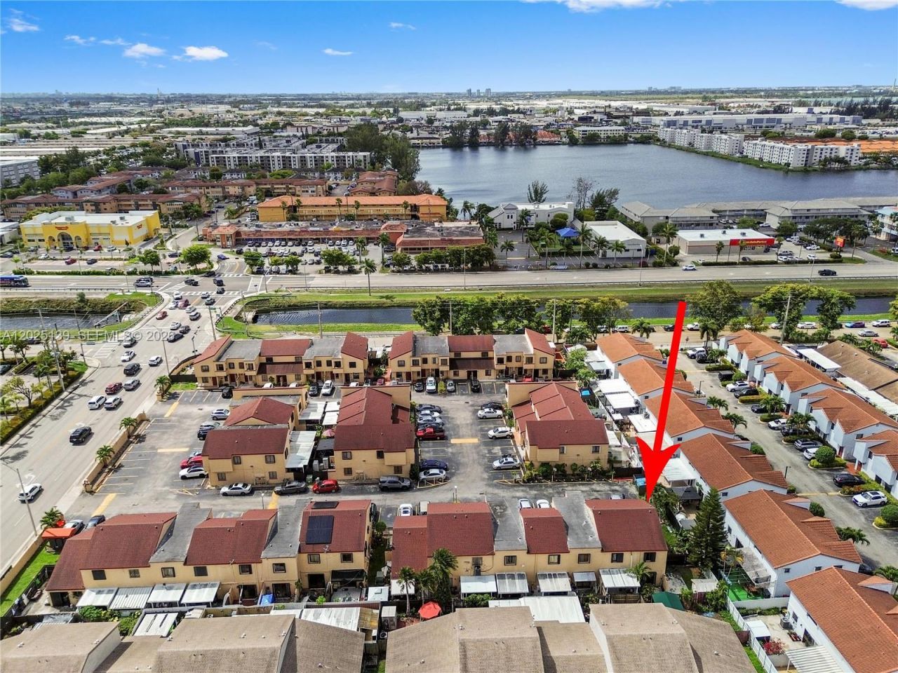 2433 W 52nd Pl, Unit 8-1, Hialeah, FL 33016 Photo