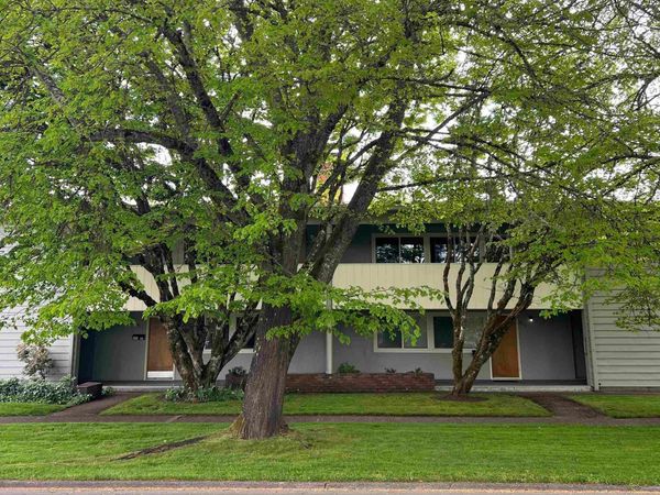 411 SW 5th St, Corvallis, OR 97333