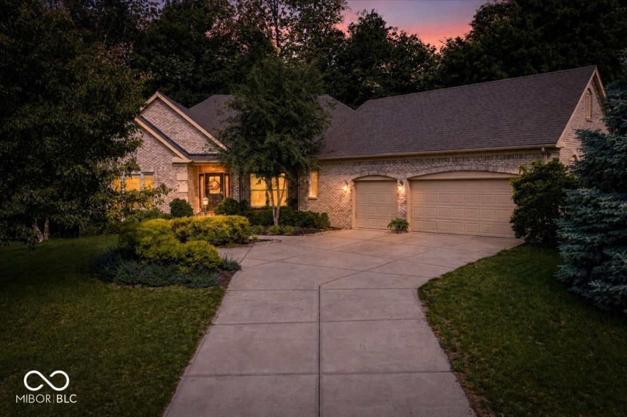 7304 Rooses Way, Indianapolis, IN 46217 Main Photo