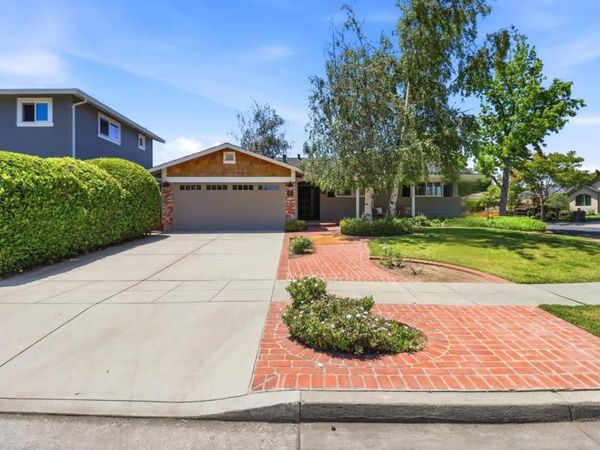 227 Howes Drive, Los Gatos, CA 95032