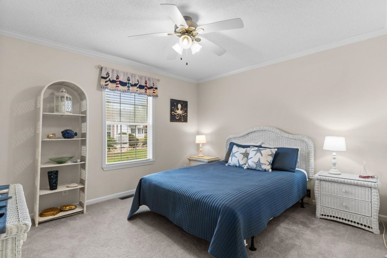 222 Lakeside Crossing Dr.  Photo 15