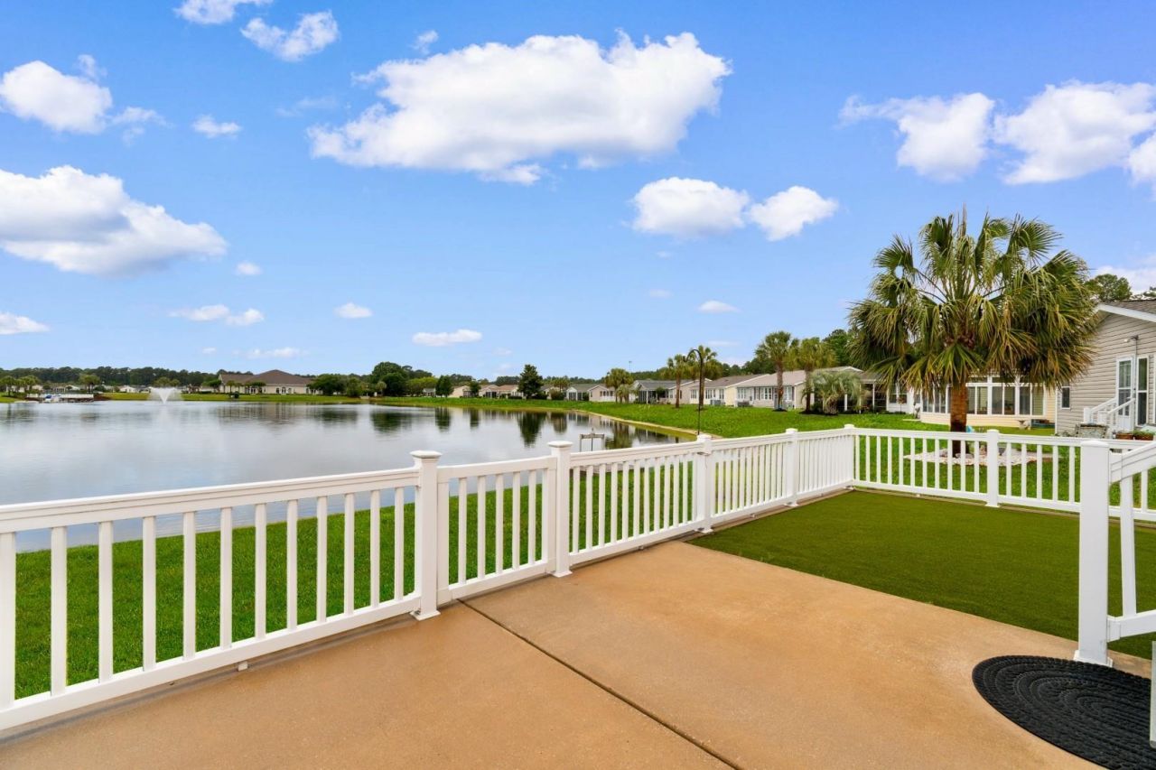 222 Lakeside Crossing Dr.  Photo 23