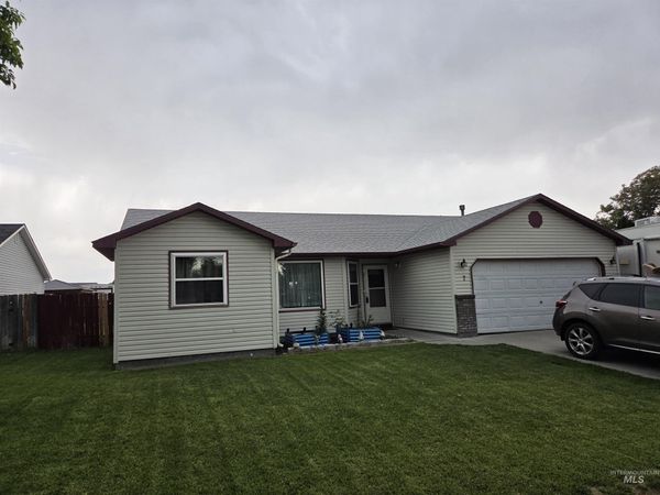 7 S Honey, Nampa, ID 83687