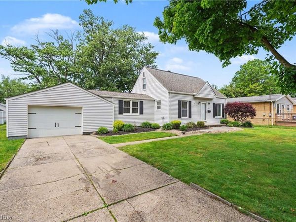 466 Brewer Avenue , Akron, OH 44305