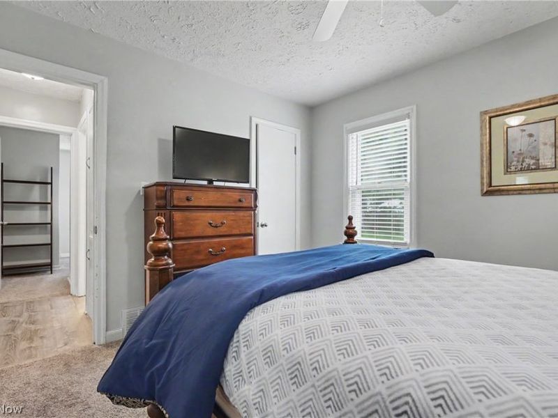 466 Brewer Avenue, Akron, OH 44305 Photo 28