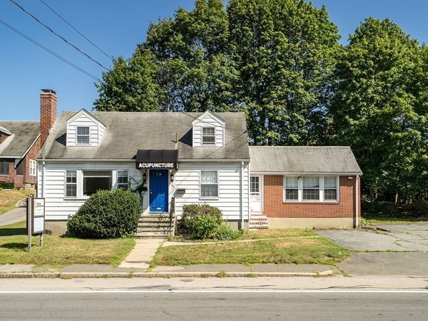 192 Lexington Street, Woburn, MA 01801