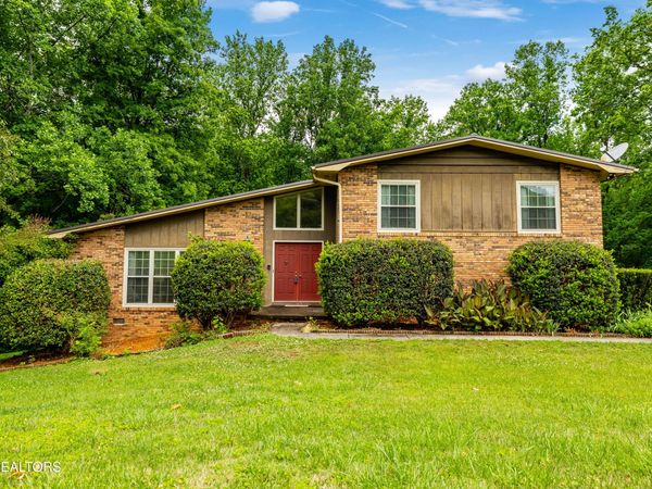 1404 Mimosa Drive, Louisville, TN 37777