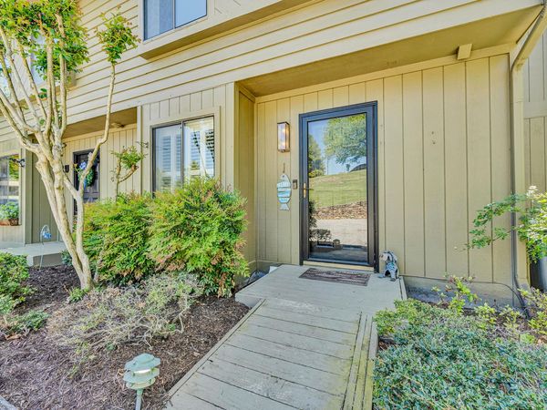 501 Harbor Ridge DR, Goodview, VA 24095