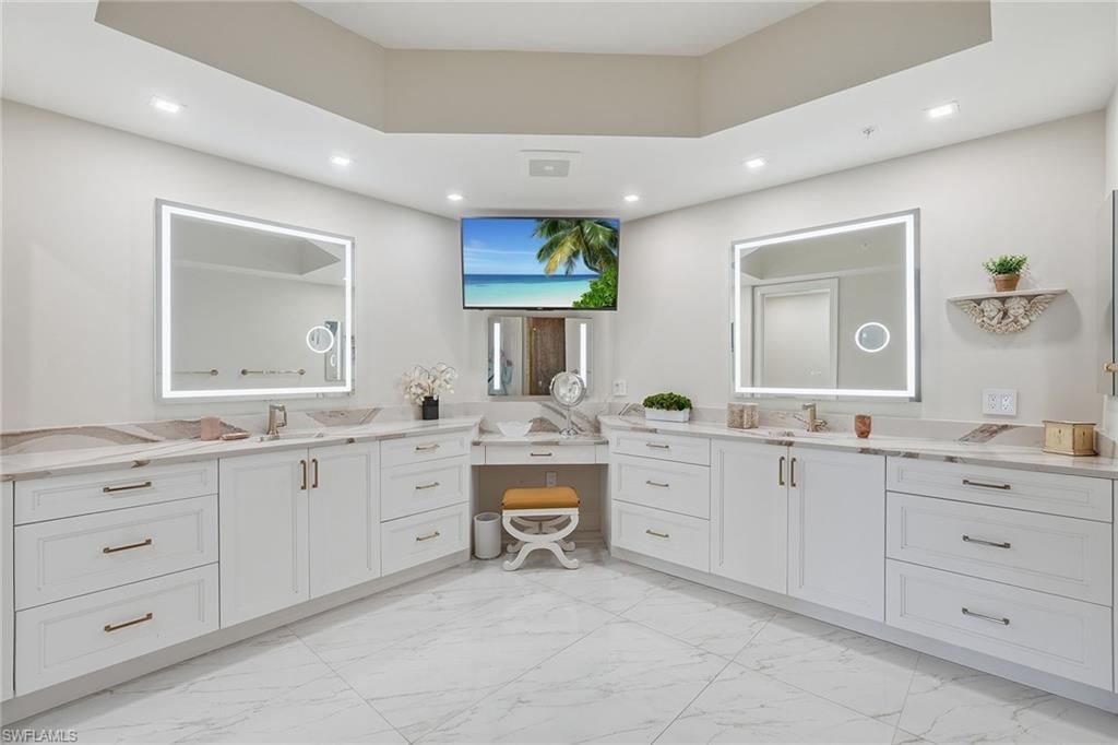 4875 Pelican Colony Blvd, Unit 1502, Bonita Springs, FL 34134 Photo