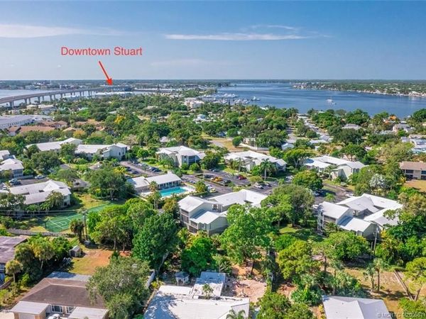 800 NW Fork Road, Unit 5-2, Stuart, FL 34994