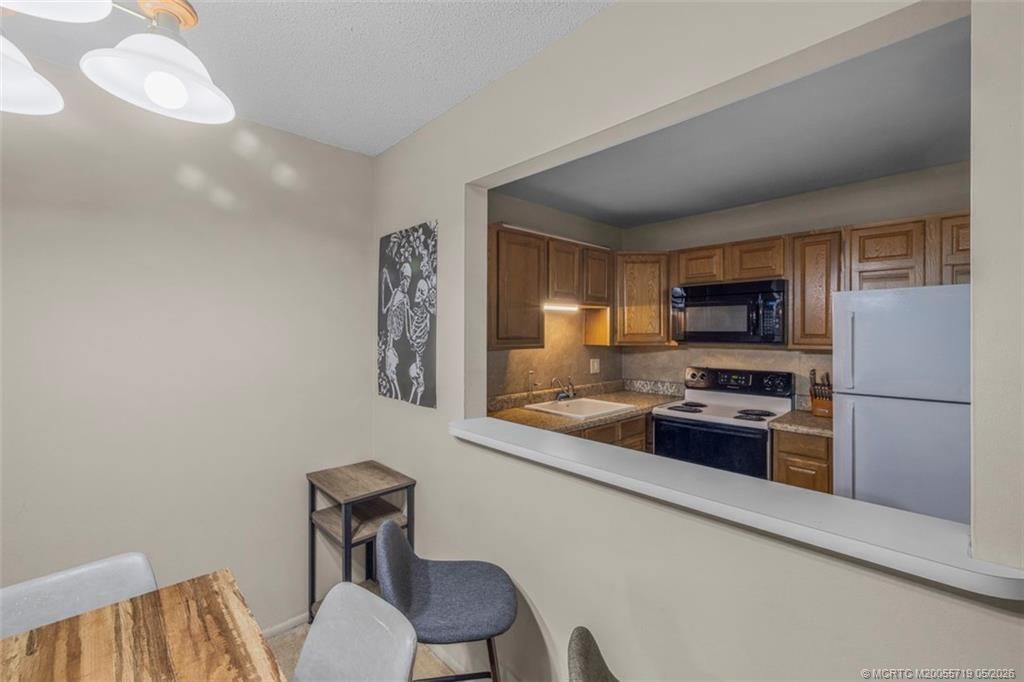 800 NW Fork Road, Unit 5-2, Stuart, FL 34994 Photo