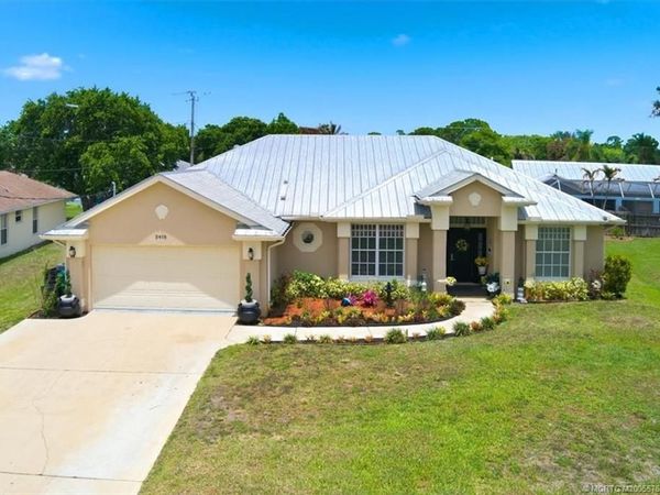 3415 SE Hart Circle, Port St Lucie, FL 34984