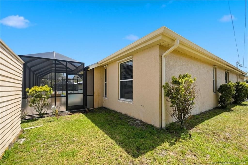 3415 SE Hart Circle, Port Saint Lucie, FL 34984 Photo