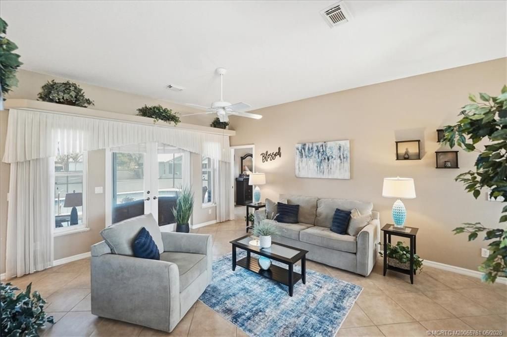 3415 SE Hart Circle, Port Saint Lucie, FL 34984 Photo