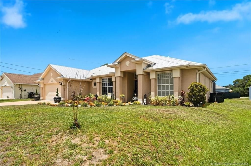 3415 SE Hart Circle, Port Saint Lucie, FL 34984 Photo