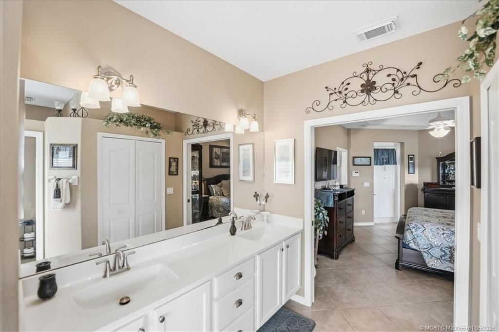 3415 SE Hart Circle, Port Saint Lucie, FL 34984 Photo
