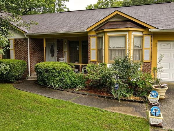 4778 Huntsman Bend , Decatur, GA 30034
