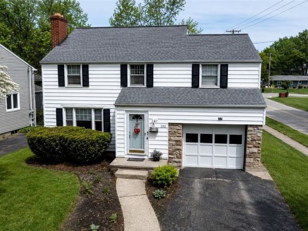 202 Biltmore Drive , Rochester, NY 14617