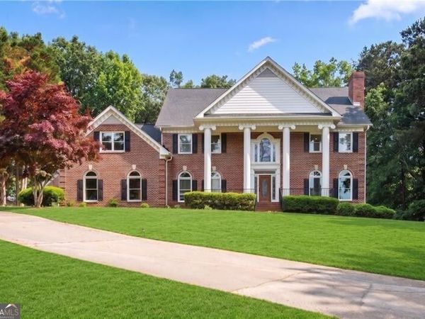 1889 E Gate Drive, Smoke Rise, GA 30087