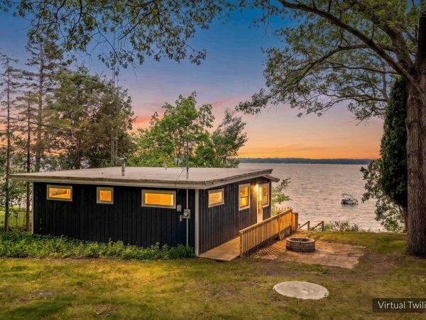 N4830 N Lakeshore Drive, Green Lake, WI 54941