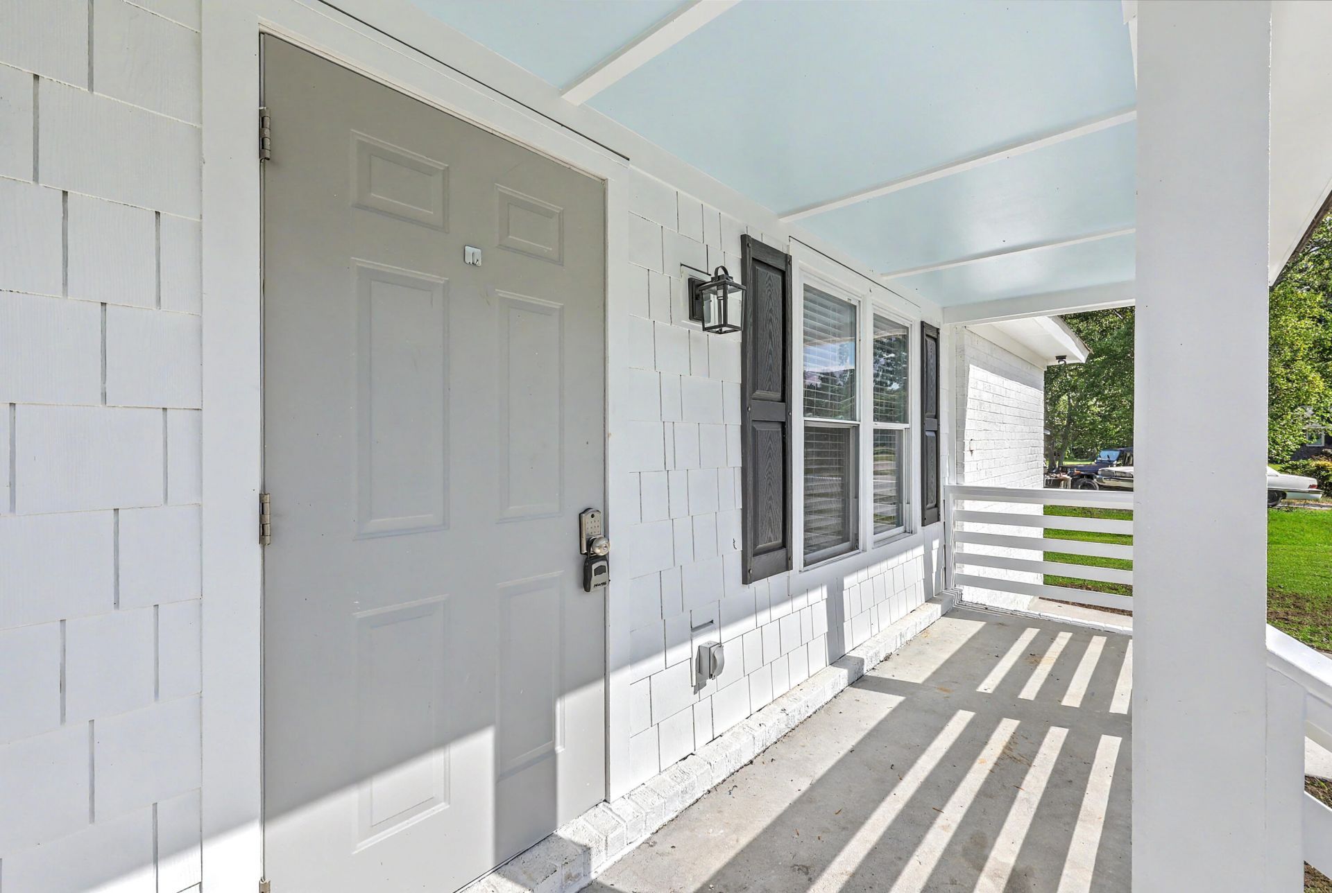 234 Columbia Drive Photo 6