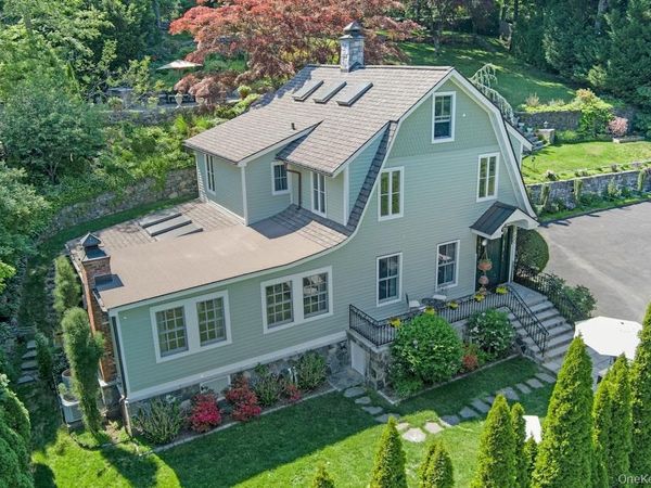 97 Underhill Road, Scarsdale, NY 10583