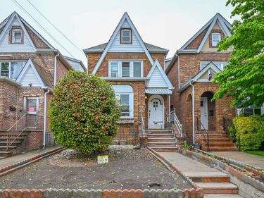 16-04 149th Street, Whitestone, NY 11357