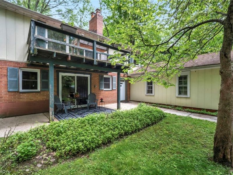 5769 Som Center Road, Willoughby, OH 44094 Photo 2