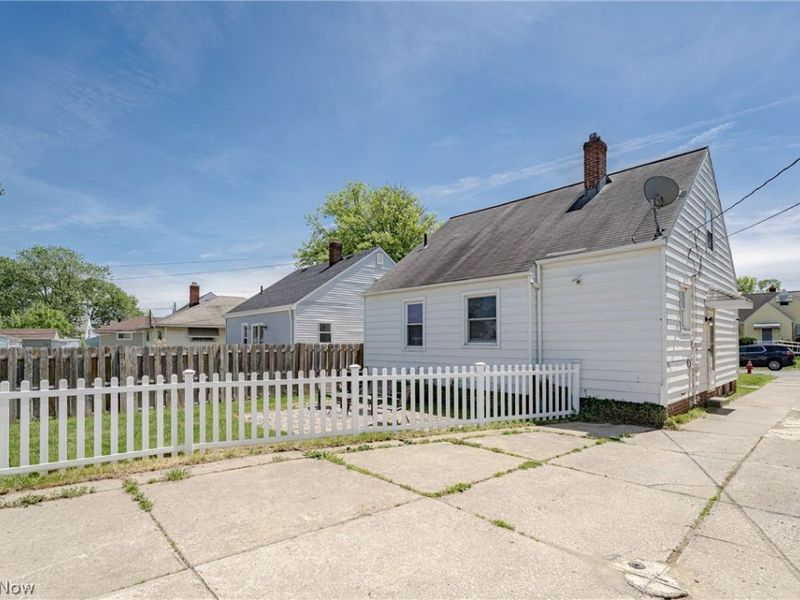 11007 Wallingford Avenue, Garfield Heights, OH 44125 Photo 19