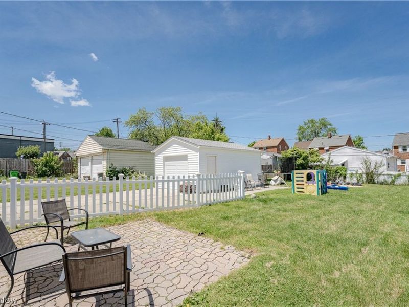 11007 Wallingford Avenue, Garfield Heights, OH 44125 Photo 21