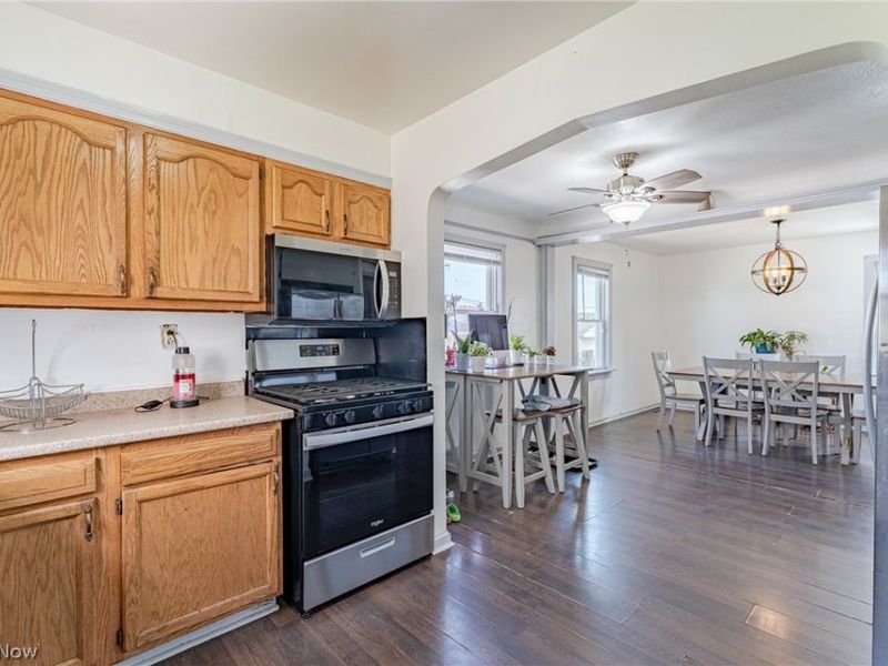 11007 Wallingford Avenue, Garfield Heights, OH 44125 Photo 6
