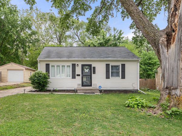 1513 62nd Street, Des Moines, IA 50311