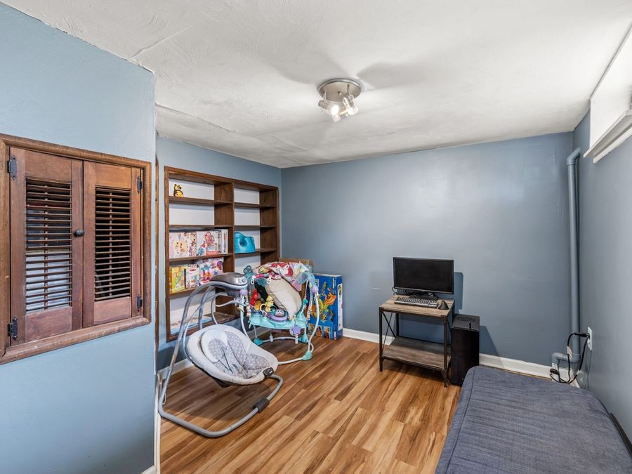 Property Image 16