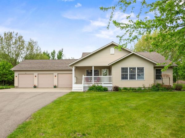 2920 97th Court , Plato, MN 55370