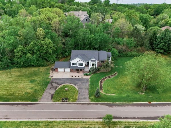 9655 Barton Trail, Inver Grove Heights, MN 55077
