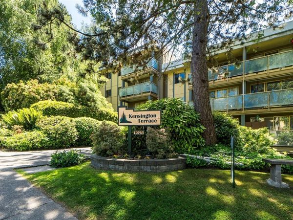 1025 Inverness Rd , Unit 221, Saanich, BC V8X 2S2