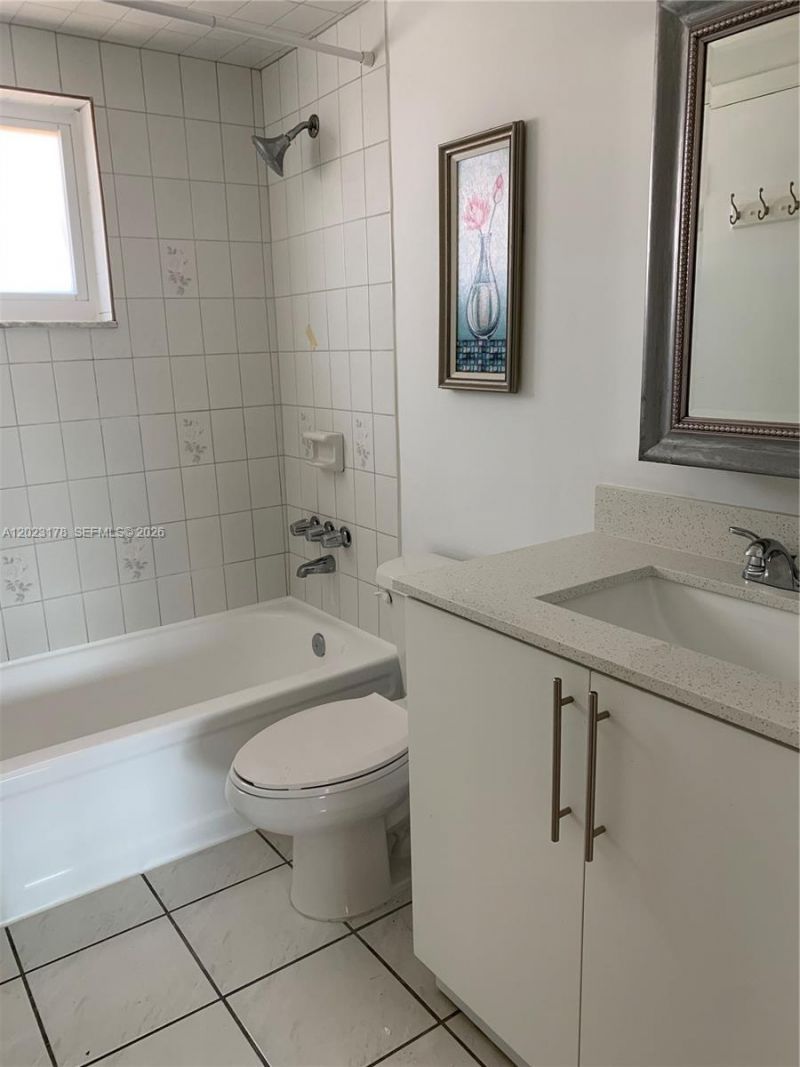 7703 Camino Real, Unit A-405, Miami, FL 33143 Photo