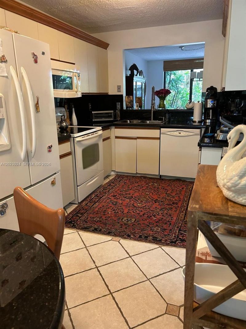 3689 Estepona Ave , Unit F30-B, Doral, FL 33178 Photo