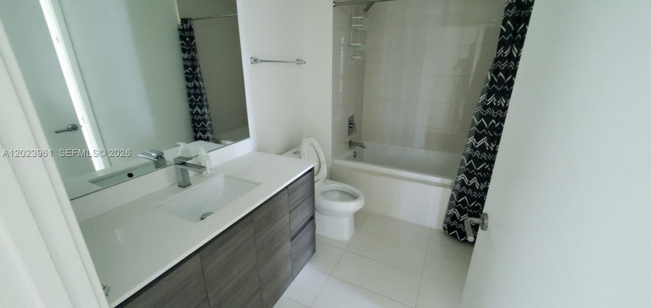 1100 S Miami Ave , Unit 1907, Miami, FL 33130 Photo