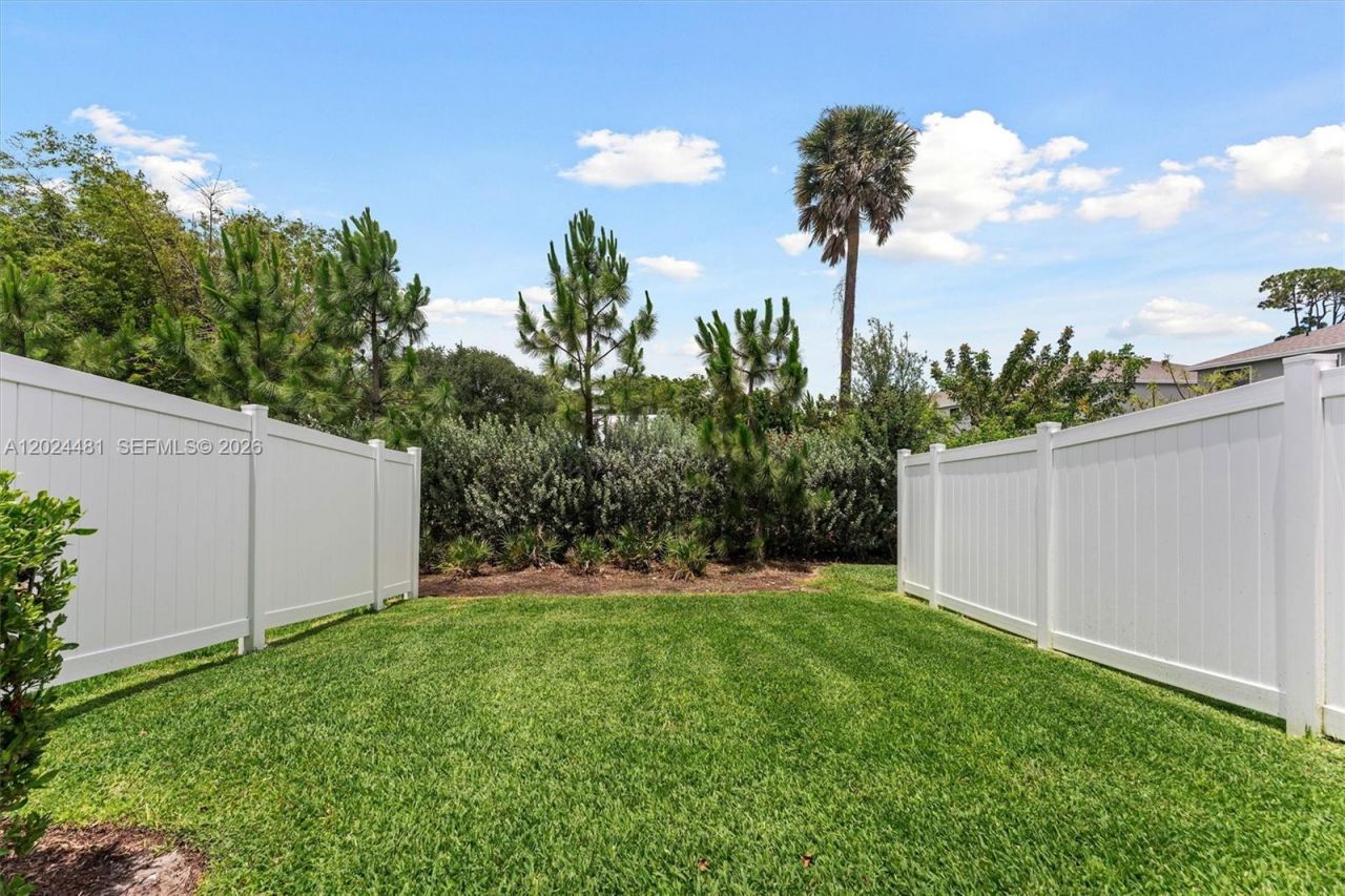 4825 Dillion St , Lake Worth, FL 33463 Photo